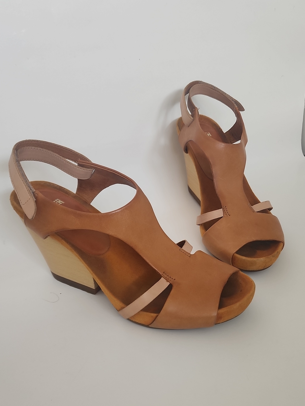 Camper Tan Leather Heeled Sandals size 39